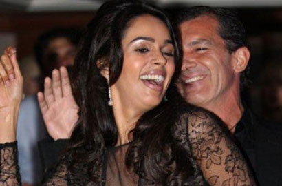 Aktris India Bantah Selingkuh dengan Antonio Banderas