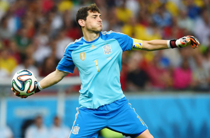 Iker Casillas Bertanggung Jawab Atas Kegagalan Spanyol