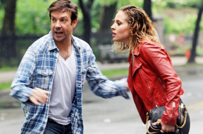 Jason Sudeikis Syok Lokasi Syutingnya Disatroni Wanita Telanjang