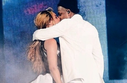 Ciuman Mesra Beyonce Tepis Isu Pisah dengan Jay-Z