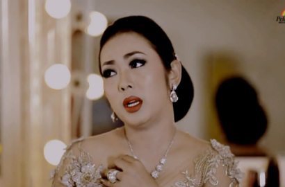 Soimah Anggun di Video Klip 'Pelet Cinta'
