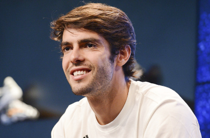 Pesan Haru AC Milan Lepas Kaka