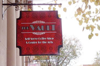 Uji Kejujuran Tanpa Pelayan dan Bayar Sendiri di Kafe The Vault