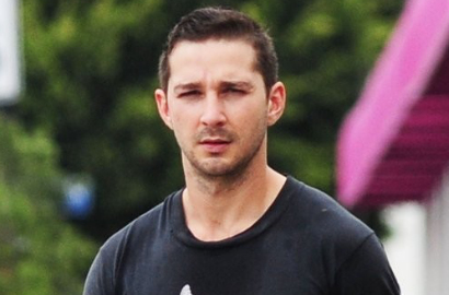 Shia LaBeouf Jalani Rehabilitasi?