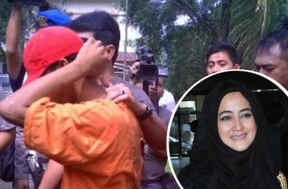 Pipik Hadir di Pra Rekonstruksi Kasus Pembakaran Rumahnya