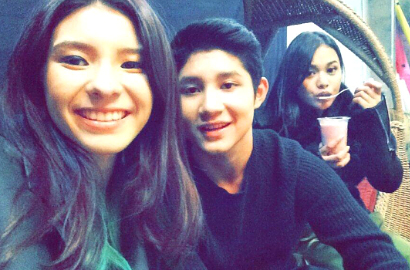 Teuku Rassya Foto Selfie Bareng Shaloom, Aurel 'Nimbrung'