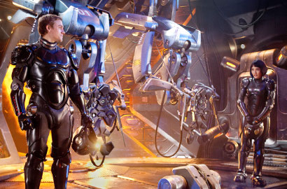 Sutradara: 'Pacific Rim 2' Sajikan Lebih Banyak Jaegers dan Kaiju