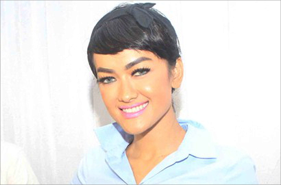 Jalani Ramadhan Tanpa Gaston, Julia Perez 'It's Oke Wae'