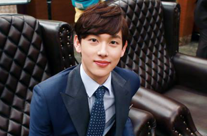 Agensi Bantah Siwan ZE:A Bintangi Film 'Tooth and Nail'