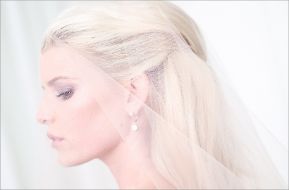 Anggunnya Jessica Simpson di Foto Pertama Sebagai Pengantin