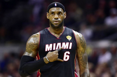 Miami Heat Yakin Bisa Pertahankan LeBron James
