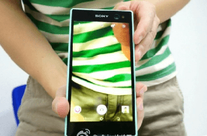 Sony Akan Rilis Xperia C3 Untuk Selfie