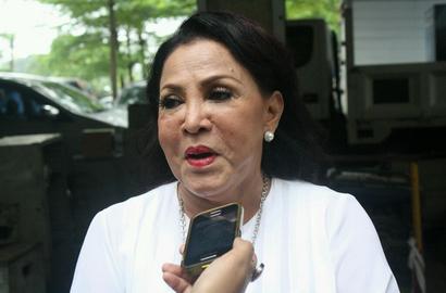 Jaga Stamina, Mpok Atiek Konsumsi Jus Campuran Selama Ramadhan