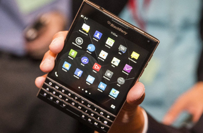 Alasan BlackBerry Passport Berdesain Kotak