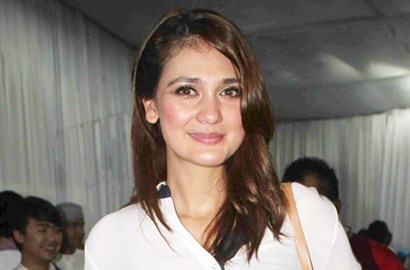 Luna Maya Ungkap Impian Bisa Umroh Bersama Suami
