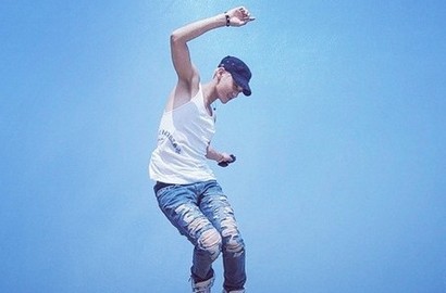 Tao EXO Sapa Fans Dengan Bahasa Inggris di Instagram