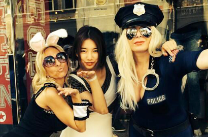 Suzy miss A Pamer Foto Centil Bareng Bule Seksi