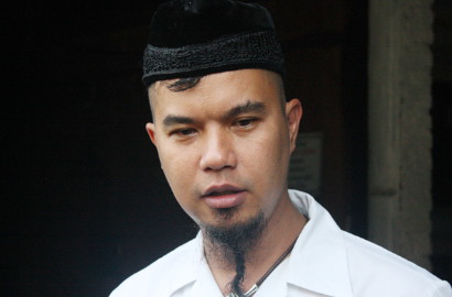 Ahmad Dhani Bikin Panas di Twitter Karena Bahas Kucing Kampung