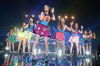 SNSD Cetak Rekor Konser di Jepang dan Nyanyikan Lagu Baru 'Indestructible'