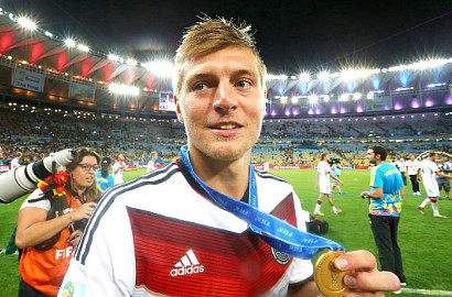 Bayern Munchen Akui Bicarakan Toni Kroos dengan Real Madrid