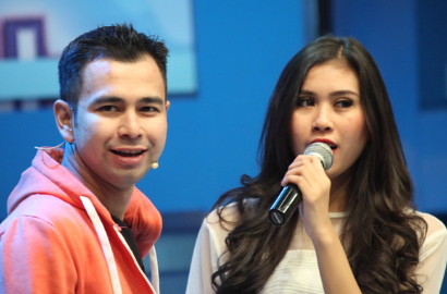 Syahnaz Yakin Raffi Ahmad Tidak Telantarkan Keluarga Setelah Menikah