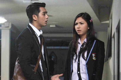 Ricky Harun Tolak Job Lain Karena Syuting 'Ganteng-Ganteng Serigala'
