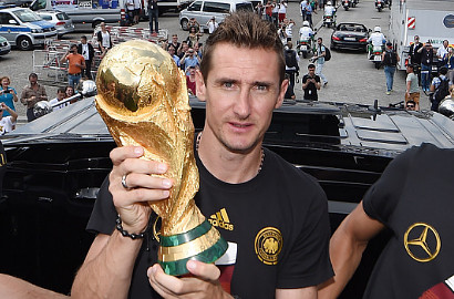 Miroslav Klose Gantung Sepatu Musim Depan