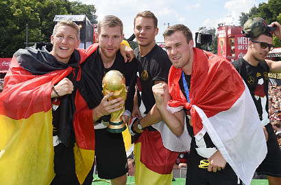 Pemain Jerman Rusak Trofi Piala Dunia