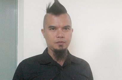 Bantah Tweet Potong Kelamin, Ahmad Dhani Laporkan Sejumlah Media