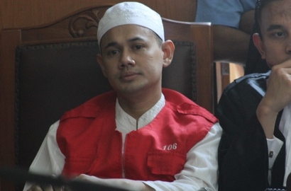 Sidang Panjang, Pihak UGB Tidak Beri Keterangan