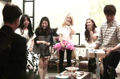 'Jessica&Krystal' Undang Fans ke Rumah Jung Sister