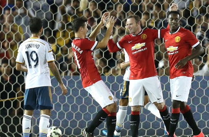 Gelar Pertama Manchester United di Bawah Louis van Gaal