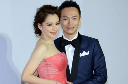 Vivian Shu Pamer Cincin Pernikahan Rp 500 Juta di Pesta Resepsi Kedua