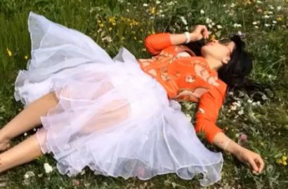Syahrini Lagi-Lagi Pamer Foto Tidur 'I Feel Free'