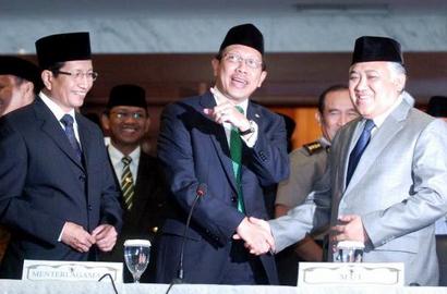 Pemerintah Indonesia Tetapkan Idul Fitri 1 Syawal 1435 H 28 Juli 2014