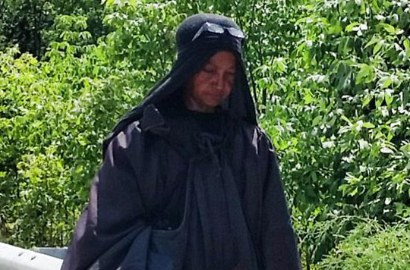 Wanita Misterius Amerika Berjalan Kaki 836,8 Km Sendirian