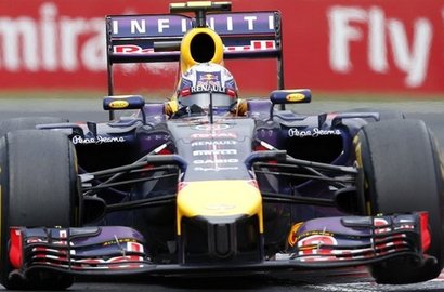 Mercedes Bantah Perintahkan Hamilton Kalah dari Nico Rosberg di Hungaria