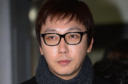 Aktor Tak Jae Hoon Bercerai Setelah 13 Tahun Menikah