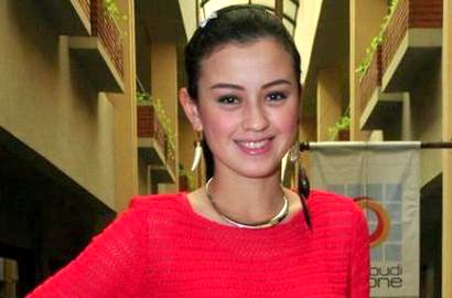 Kimberly Ryder Tetap Dapat Angpao Lebaran Walau Sudah Bekerja