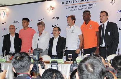 Fernando Llorente Takjub Melihat Sambutan Fans Indonesia