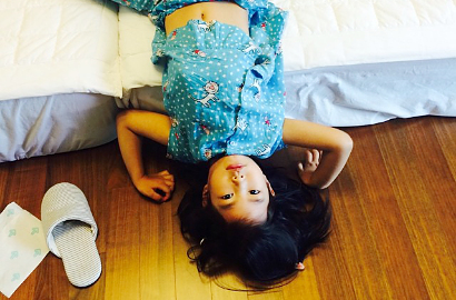 Imutnya Haru Jungkir Balik di Foto Instagram Tablo