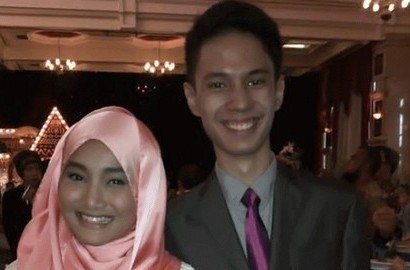 Fatin Pertama Bertemu Sang Pacar di Pentas Seni