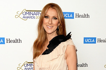 Celine Dion Batalkan Tur Asia Karena Suami Sakit