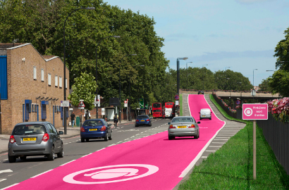 Perusahaan London Tawarkan Konsep Jalan Warna Pink Khusus Wanita