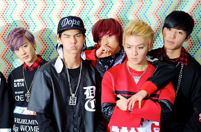 Teen Top, Boyband K-Pop Pertama yang Konser Solo di Panama