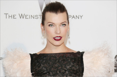 Milla Jovovich Hamil, Syuting 'Resident Evil: The Final Chapter' Ditunda