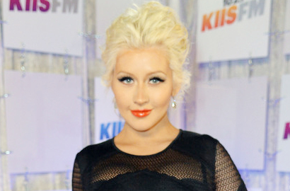 Christina Aguilera Ungkap Nama Anaknya di Twitter