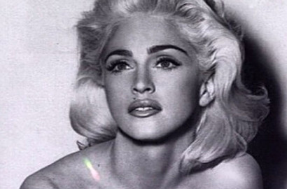 Madonna Rayakan Ultah dengan Unggah Foto Topless Lama