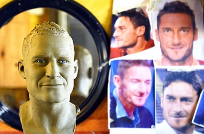 Francesco Totti Dibuatkan Patung Lilin