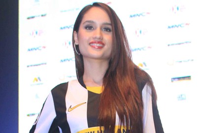 Cinta Laura Tunda Balik Amerika Demi Ultah Verrell Bramasta